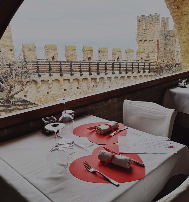 Ristorante a Gradara con vista sul castello